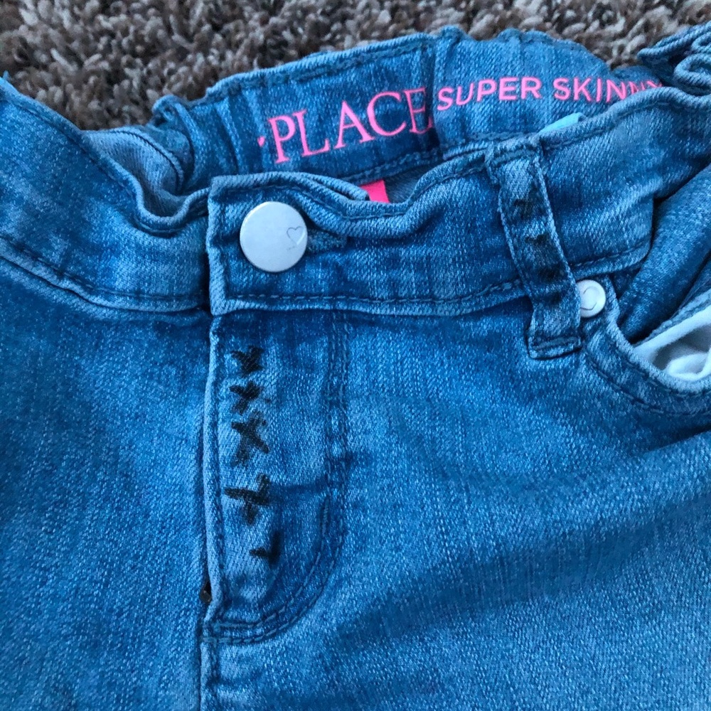 Shorts - Picture 8 of 8